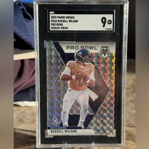 2020 Russell Wilson Panini Mosaic Silver Prizm Graded SGC 9. Pro bowl